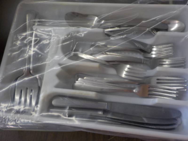 lot 185 image: Silverware in Tray...