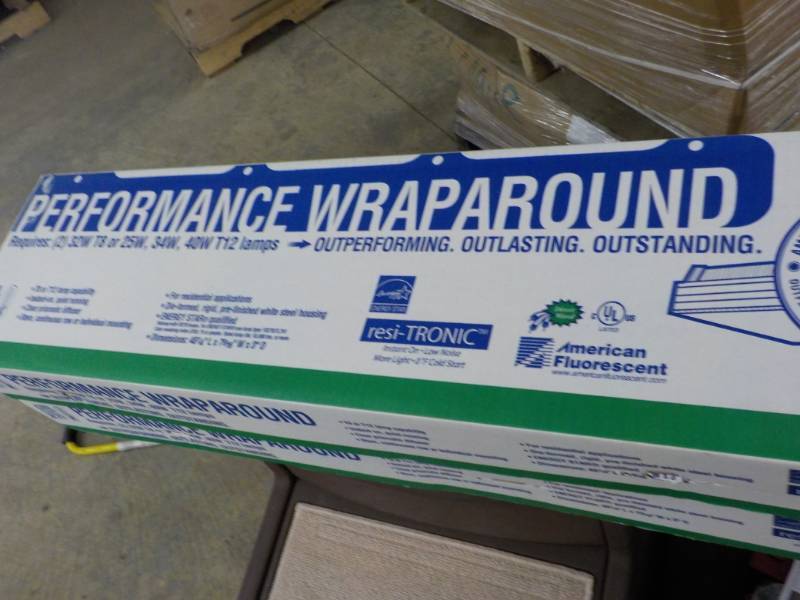lot 191 image: New Performance Wraparound...