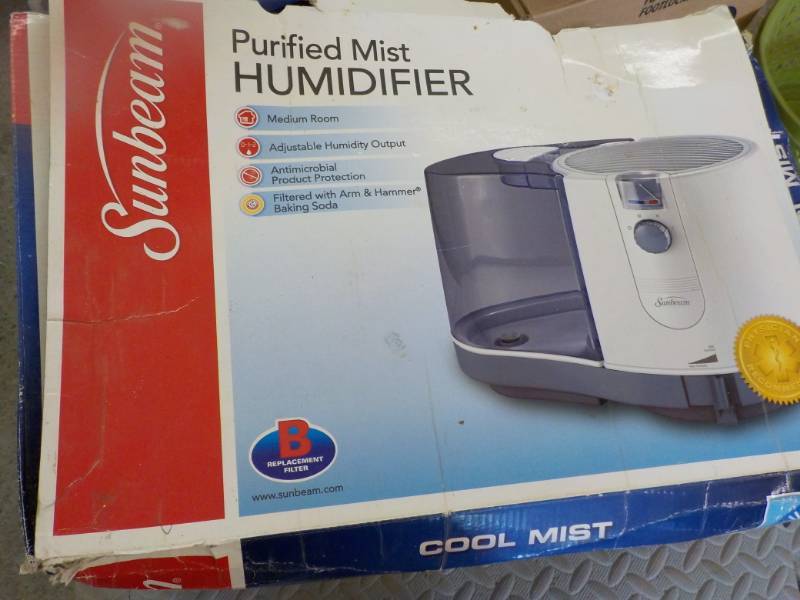 lot 197 image: Sunbeam Humidifier- new...