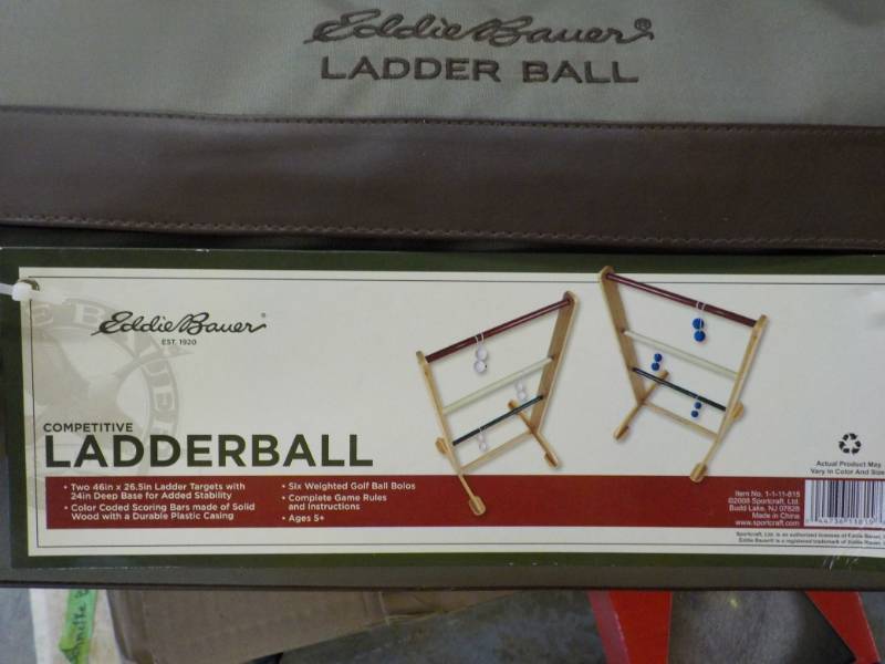 lot 200 image: New Eddie Bauer Ladder Ball in Case...