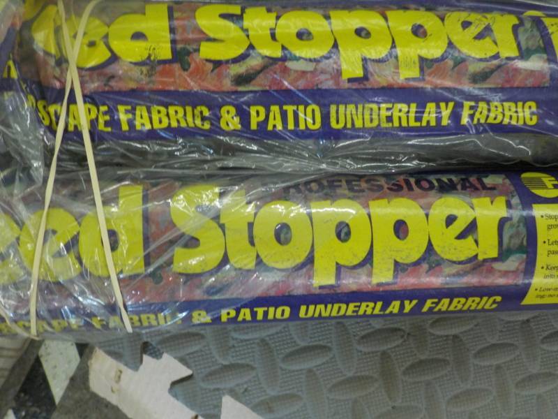 lot 219 image: Weed Stopper Fabric 2 Rolls...