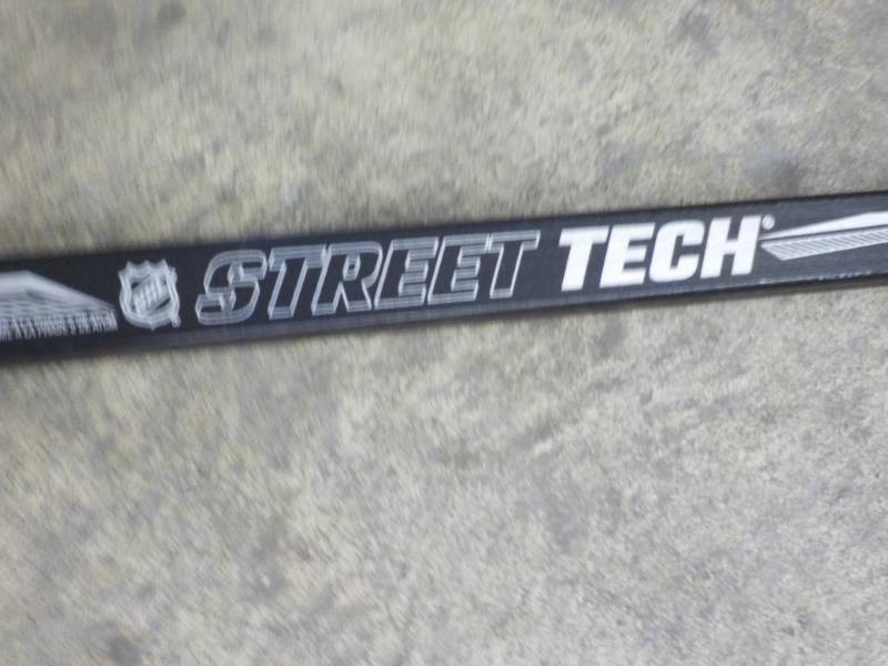 lot 245 image: Street Tech Starter Stick Set...