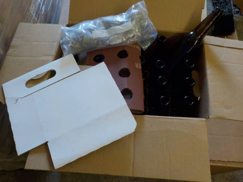 lot 312 image: Case of 24 new Beer Bottles, Caps a...