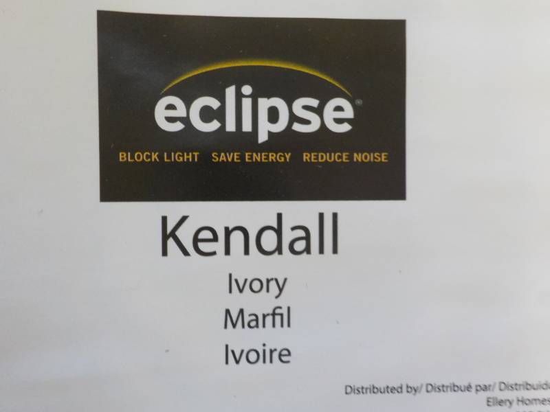 lot 354 image: Set of 4 Eclipse Kendall Ivory 42 x...