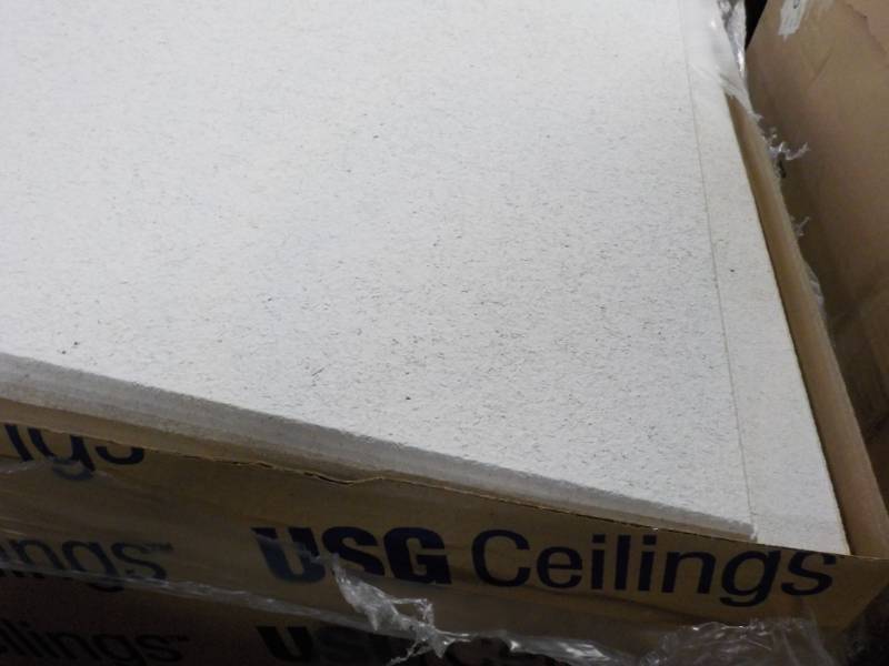 lot 373 image: USG Ceiling Tile 5 Cartons of White...