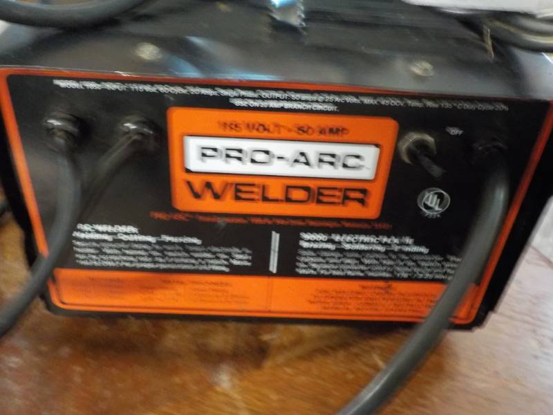 lot 389 image: 115 Volt 50 amp  Pro Arc Welder...