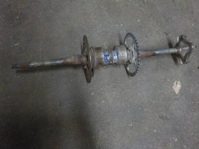 lot 390 image: Car Part...