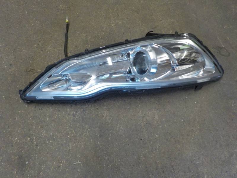 lot 395 image: Car Light...