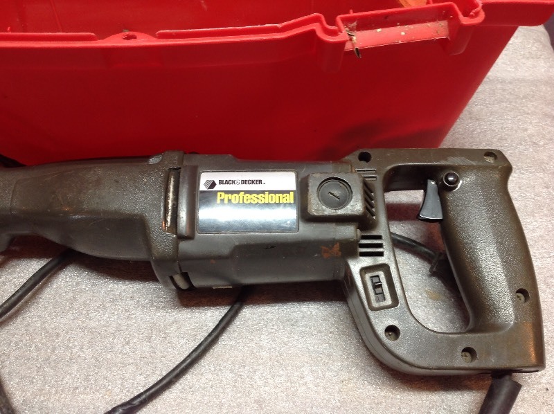 Black & Decker Saw & Case