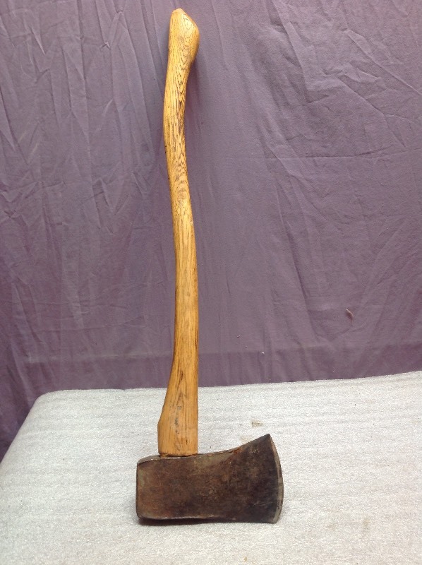 Axe & Pistol Case