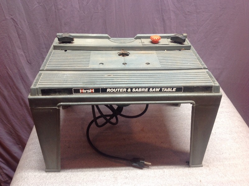 Router \u0026 Sabre Saw Table | Two Party 