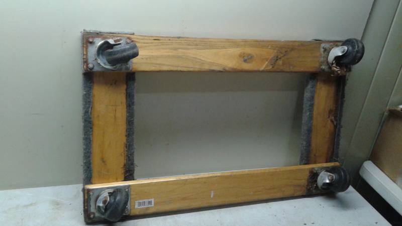 lot 15 image: Wood Moving Dolly, Used