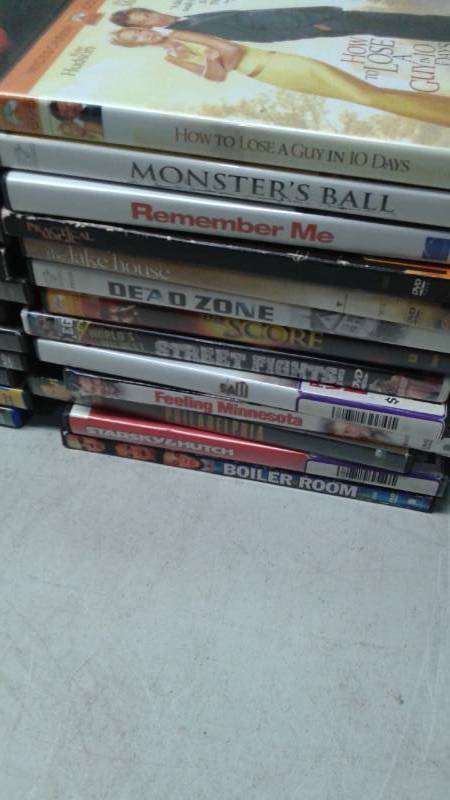 lot 44 image: Lot Of Around 25 DVD Movies