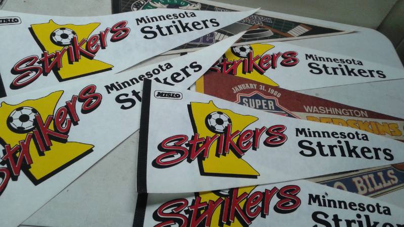 lot 63 image: Lot Of Vintage Sport Pendants, Redskins, Strikers, Minnesota Moose