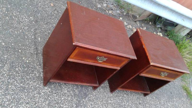 lot 71 image: Pair Of American Night Stands, Used, Show Wear