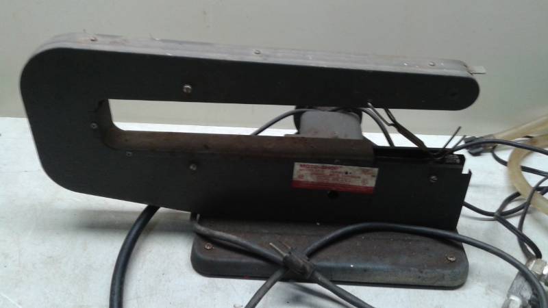 lot 88 image: Moto-Shop Dremel, With Some Other Tools