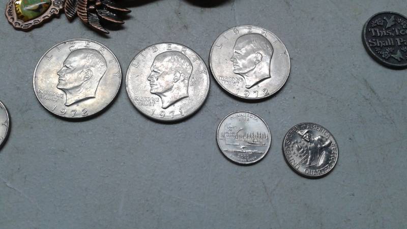 lot 100 image: Bowl Of Coins And Collectibles, Three Eisenhower Dollars