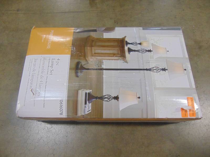 lot 305 image: Portfolio ClairibyPortfolio Clairiby 4-Piece Lamp Set with White Shades 0616078