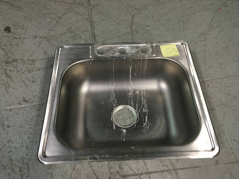 Glacier Bay Drop-In Stainless Steel 25 in. 4-Hole Single Bowl Kitchen Sink in good condition