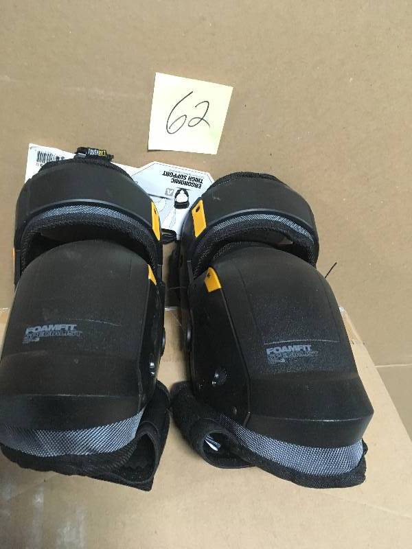 TOUGHBUILT FOAMFIT Black Thigh Support Stabilization Knee Pads in good condition