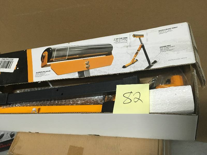 TOUGHBUILT Roller Stand in good condition