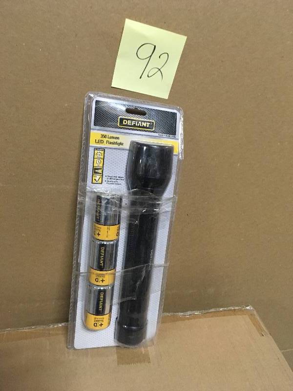 Defiant 350 Lumen LED Flashlight in good condition