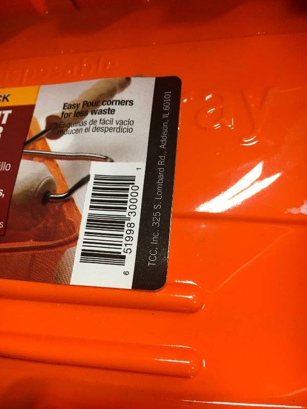 lot 74 image: 9 in. Plastic Roller Tray (3-Pack) 8 PCS in good condition