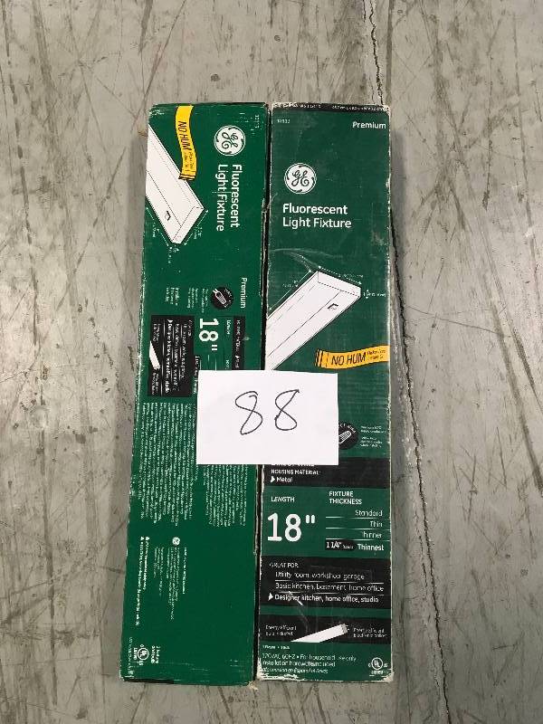 lot 88 image: GE Premium Fluorescent Direct Wire Under Cabinet Light Fixture, 18in, 10113 in good condition