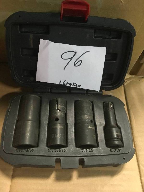 lot 96 image: Husky 12 in. Drive Impact Flip Socket Set (4 Piece) 1 PC BROKEN