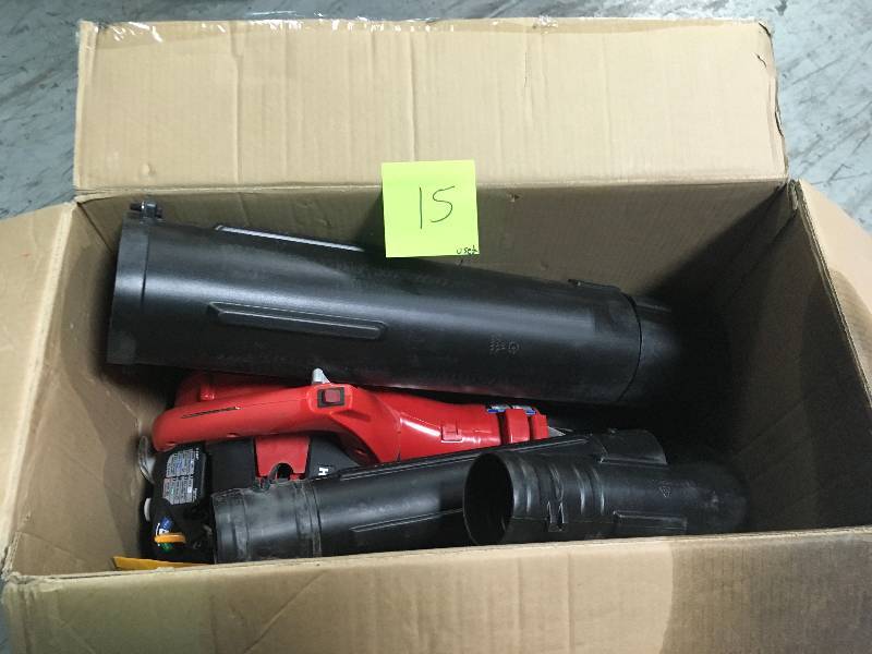 Homelite 150 MPH 400 CFM 26cc Gas Handheld Blower Vacuum in good condition