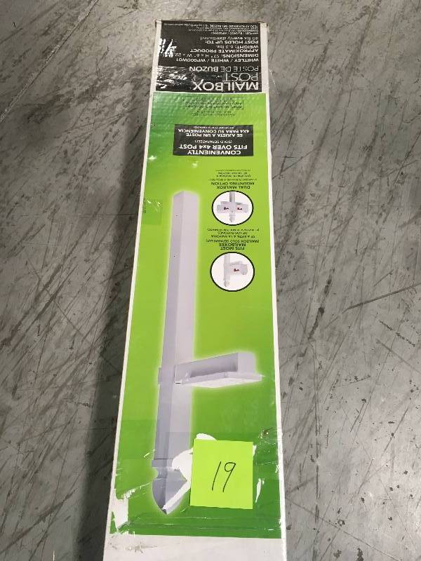 Gibraltar Mailboxes Whitley Plastic Post Mailbox, White in good condition