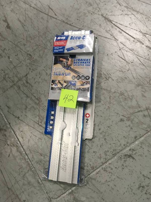 Kreg 48 in. Accu-Cut Aluminum Circular Saw Track in good condition
