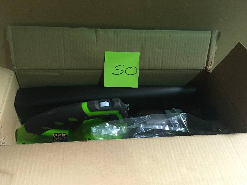 Greenworks G-MAX 150 MPH 135 CFM 40-Volt Electric Leaf BlowerSweeper - 2.0 Ah Battery and Charger Included in good condition
