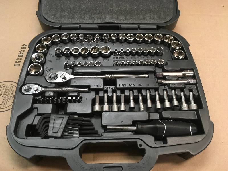 lot 36 image: Husky Mechanics Tool Set (111-Piece) in good condition