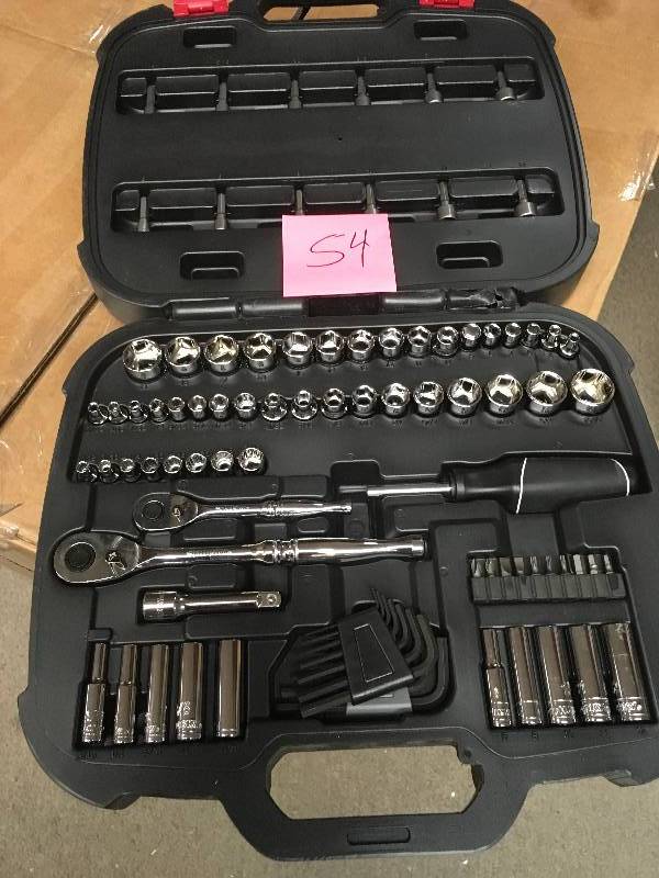 lot 54 image: Husky Mechanics Tool Set (92-Piece) in good condition