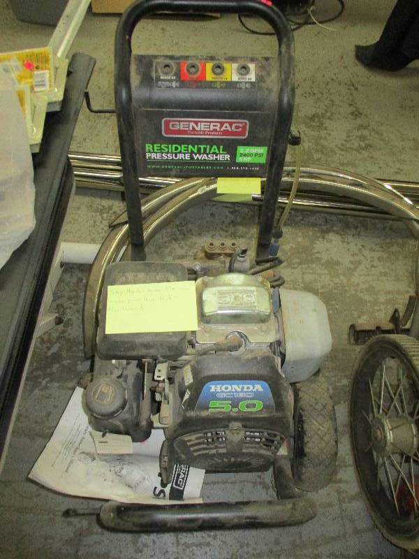 lot 8 image: 5Hp Honda Pressure Washer