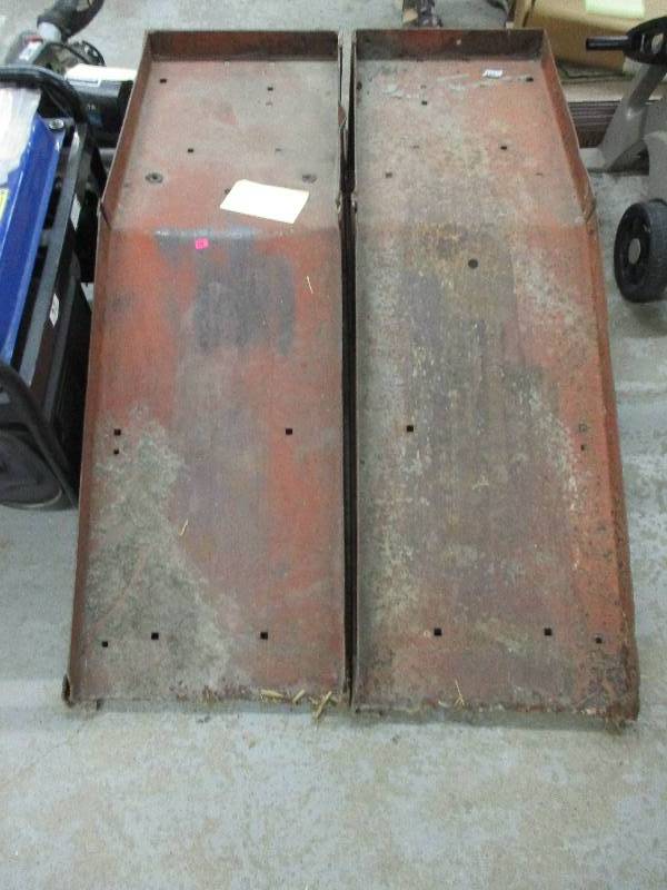 lot 15 image: Heavy Duty Ramps