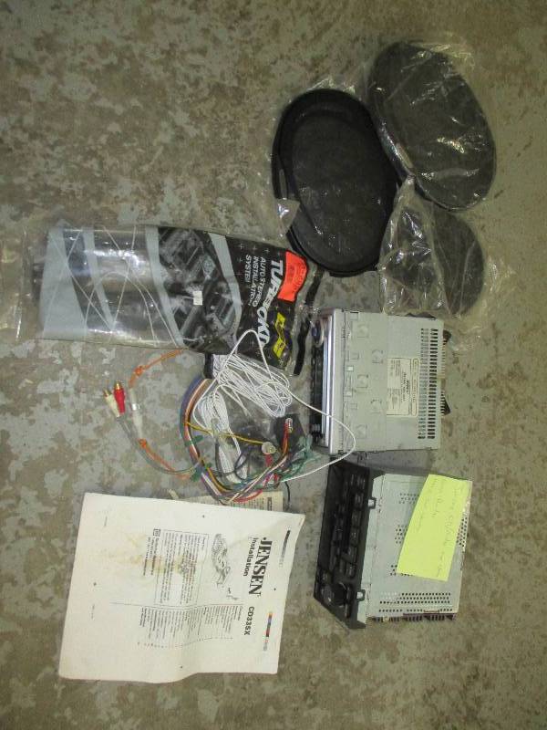 lot 27 image: Jensen CDRadio Car Stereo, GM Radio and misc car radios