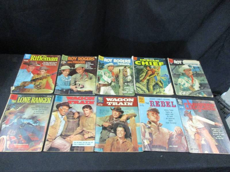 lot 101 image: Qty 10 10Cent Old Comic Books