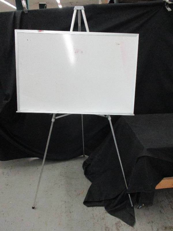 lot 140 image: Dry Erase Board and Tripod