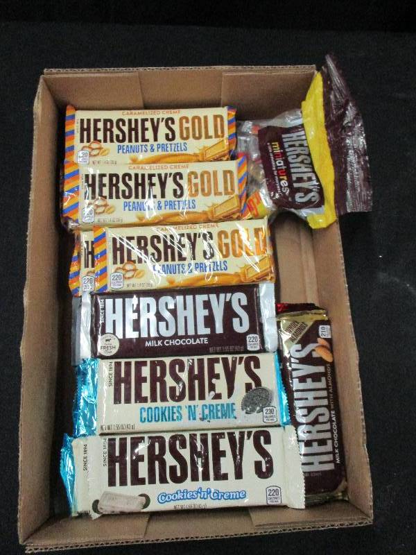 lot 152 image: 36 Herseys and Herseys Gold Candy Bars