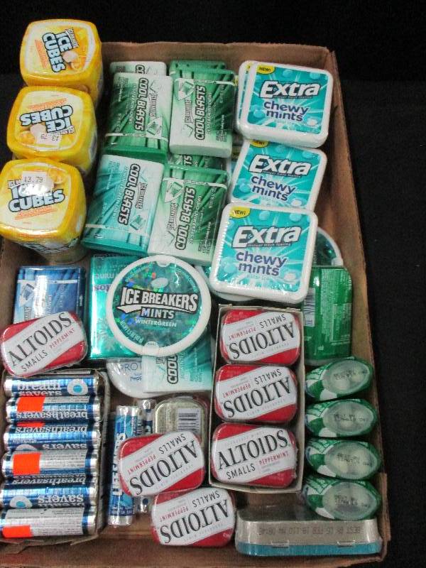 lot 154 image: 69 Packs of Gum