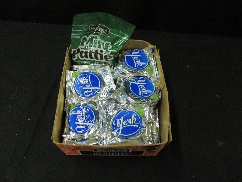 lot 174 image: 45 Packs York Pappies
