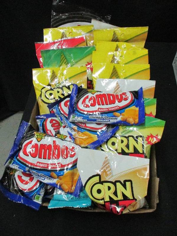 lot 191 image: 25 Packs of Combos and Corn Nuts
