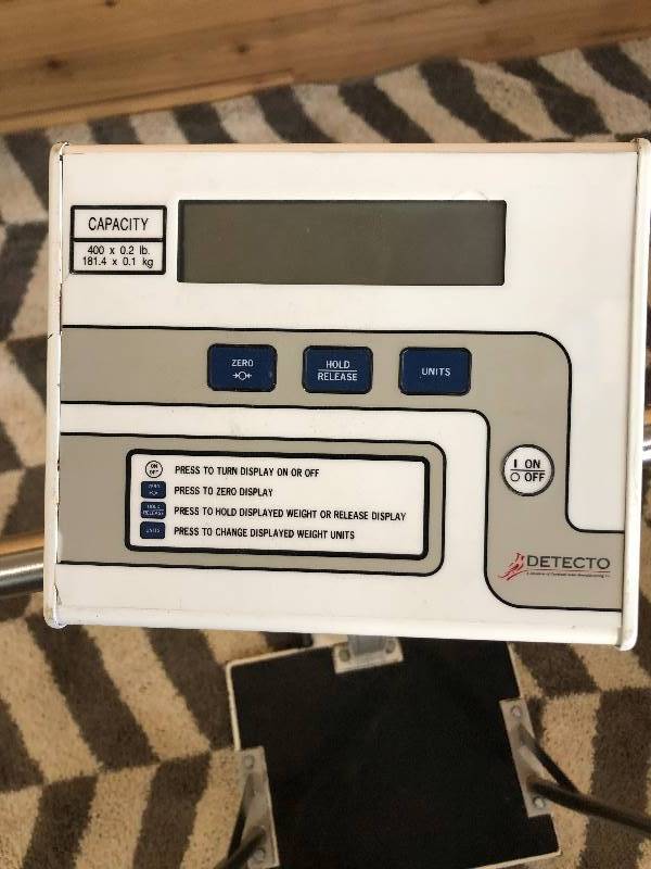 lot 14 image: Retails New $1500 Medical Clinic Cardinal Detecto 758C 400 lb. Capacity Scale Digital Display With Handrails - Great For Patients Who Are A Little Unsteady On Their Feet
