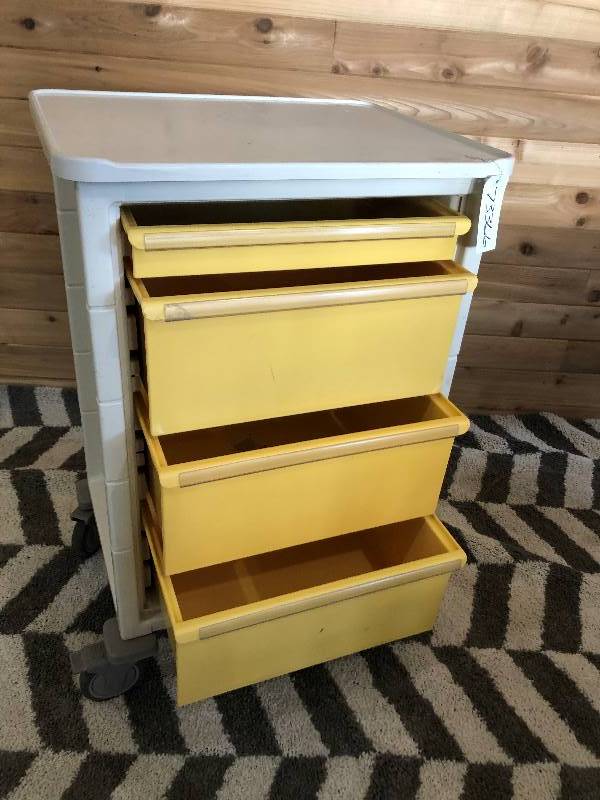 lot 18 image: WOW Herman Miller Medical Cart Medical Supply Cart Crash Cart - Great Condition