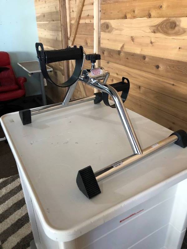 lot 25 image: DeskCycle Desk Exercise Bike Pedal Exerciser