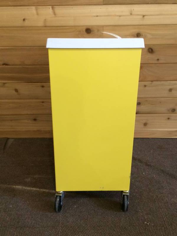 lot 61 image: WOW Craftsman&nbspHomed 5 Drawer Tool Chest Cart - Great Condition