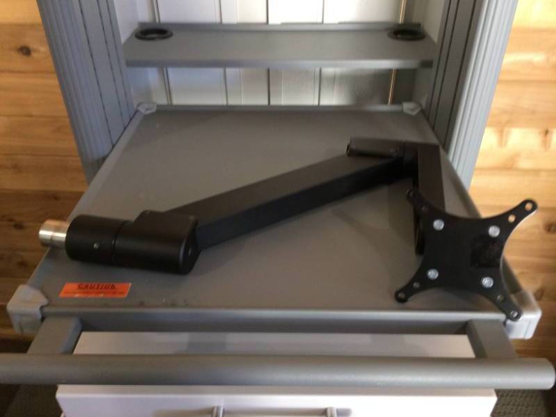 lot 27 image: $$$$ Pentax Medical GI Video ComputerMonitor Mobile Cart With Attachable Monitor Arm - Excellent Condition