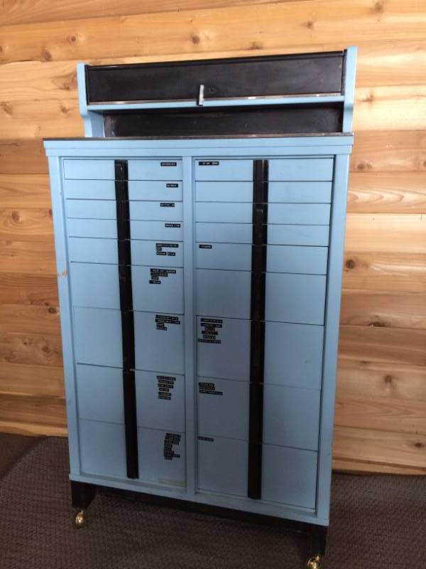 lot 39 image: WOW Another Super Retro Cool Industrial Baby Blue Metal Medical Cabinet with Many Drawers - I Am Thinking Perfect In A Tattoo Or Piercing Parlor - This One Is On Wheels